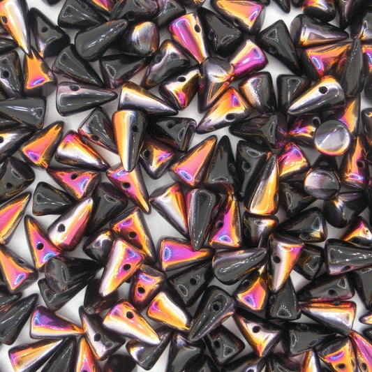 10 x small spikes in Black Sliperit (5x8mm)