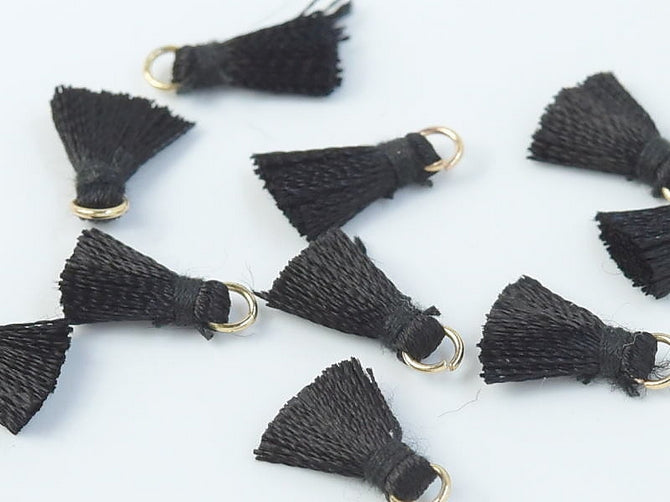 Pair of 1cm Cotton tassels in Black