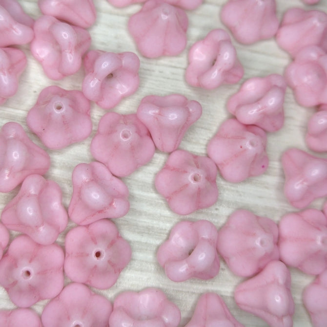 5 x Bell Flowers in Alabaster/Light Pink (11x13mm)