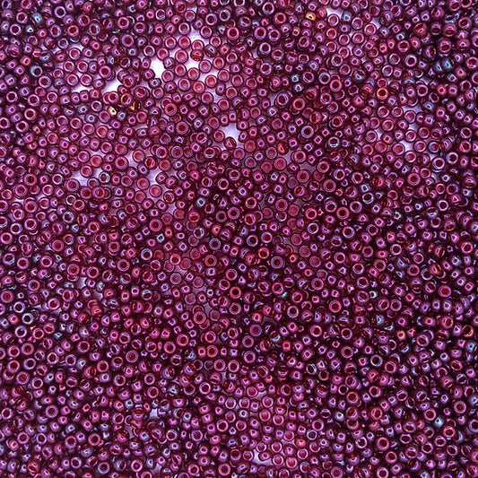 0315 - 10g Size 11/0 Miyuki seed beads in Burgundy Gold Lustre