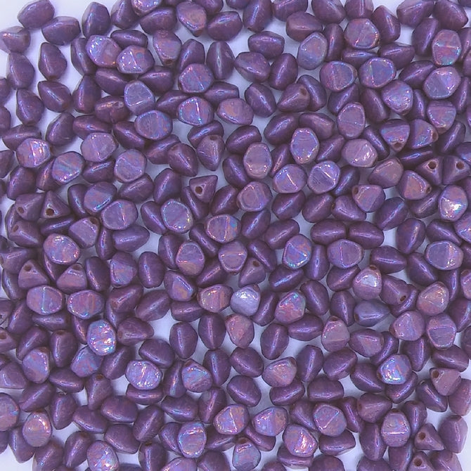50 x pinch beads in Purple Vega (3x5mm)