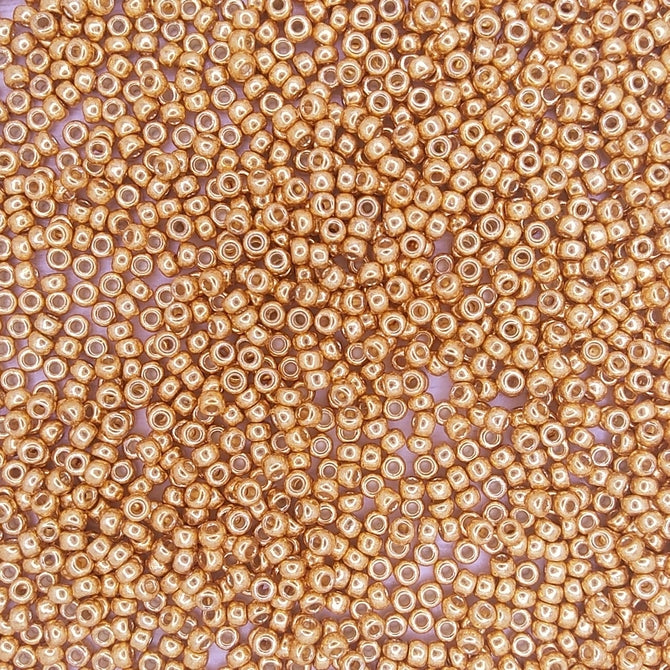 4203 - 50g Size 8/0 Miyuki seed beads in Duracoat Galvanised Yellow Gold