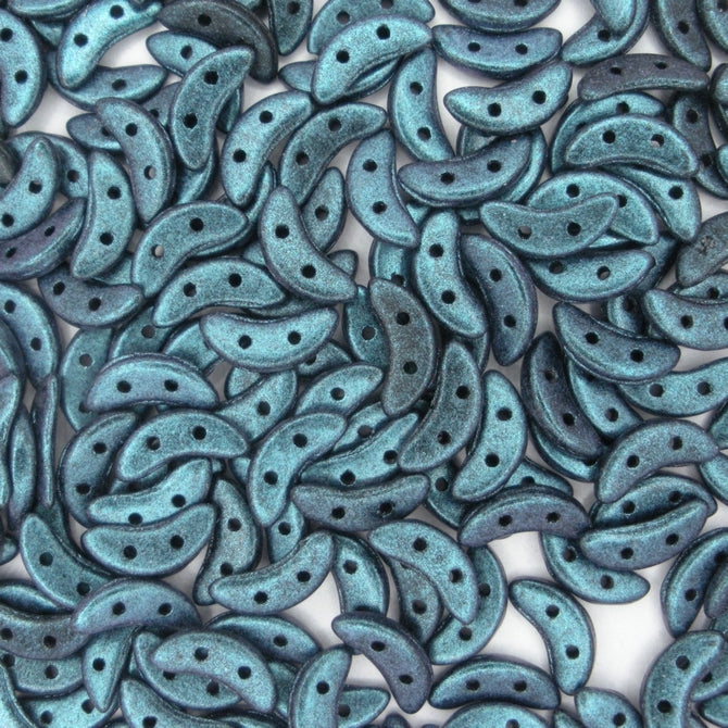 50 x CzechMate crescents in Polychrome Indigo/Orchid