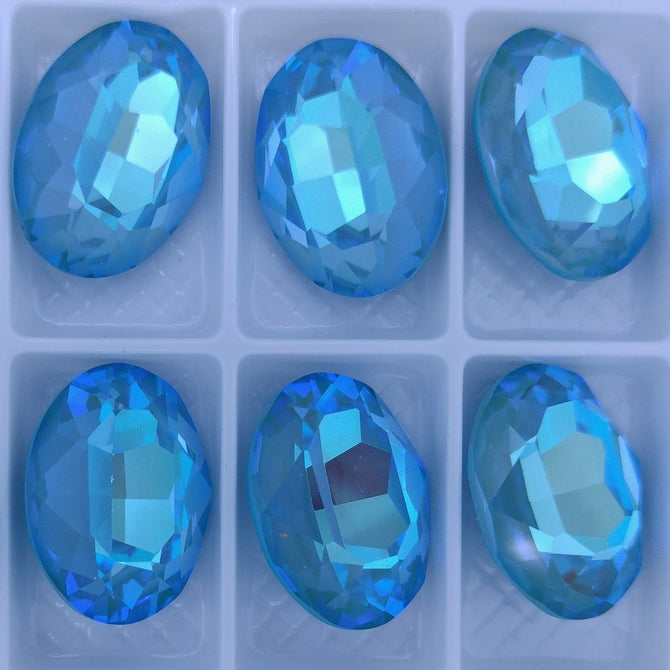 18x13mm Oval in Crystal Summer Blue Delite (Aurora)