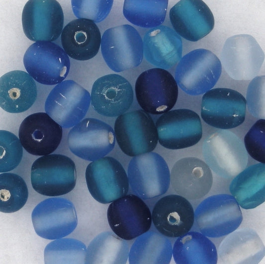 Mix of 40 x 4mm round beads in Blue (1950s)